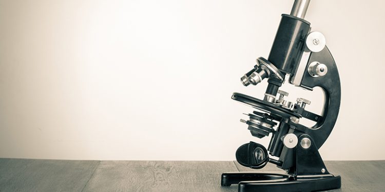 Mikroskop Nedir? İcadı, Çeşitleri ve Nasıl Çalışır?